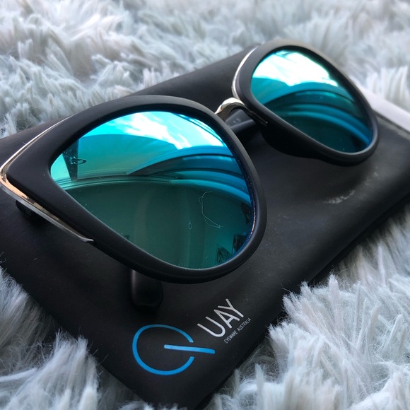 Quay Australia Accessories - Quay Australia blue reflective sunglasses